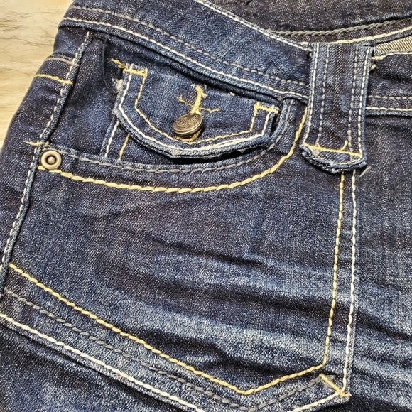 Blue jean shorts (15) - Picture 4 of 8